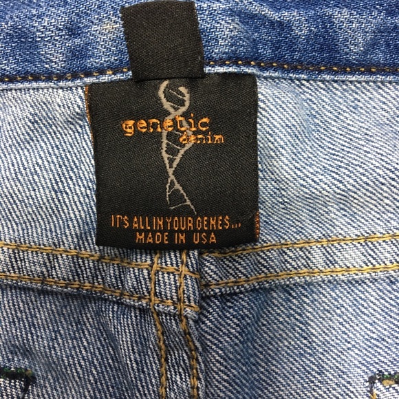 Designer jean shorts. - Picture 6 of 6